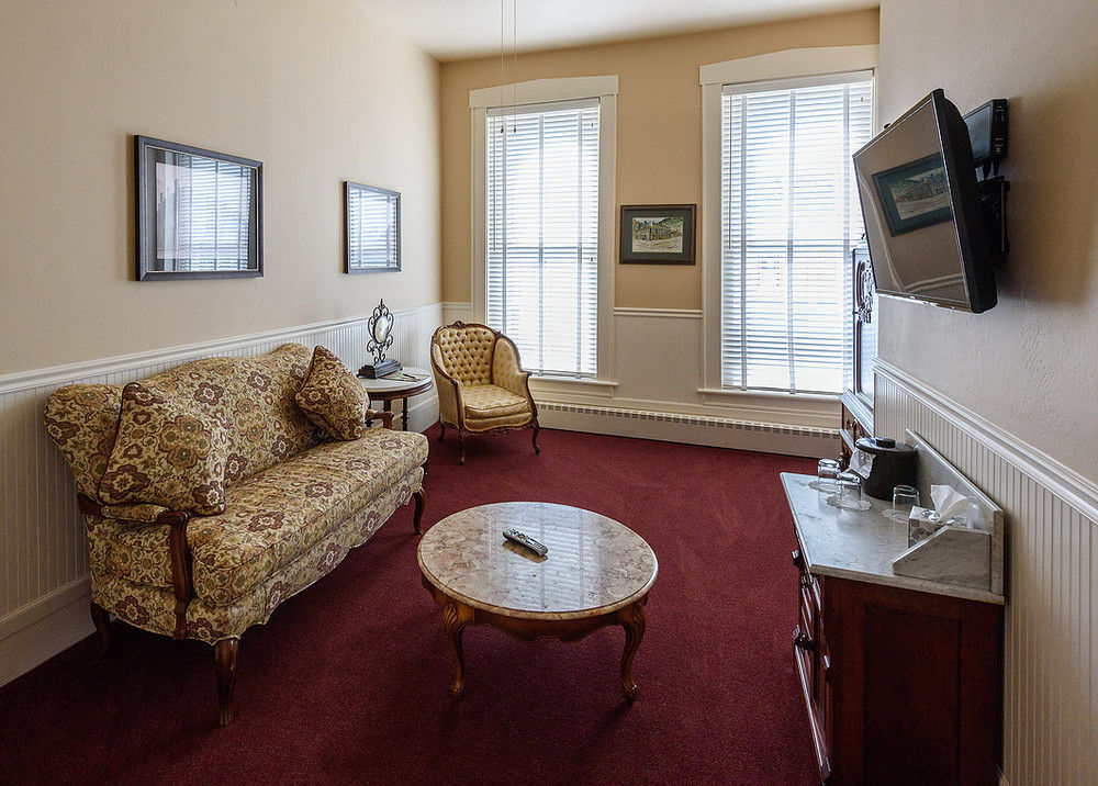 Grand Imperial Hotel Silverton Bagian luar foto