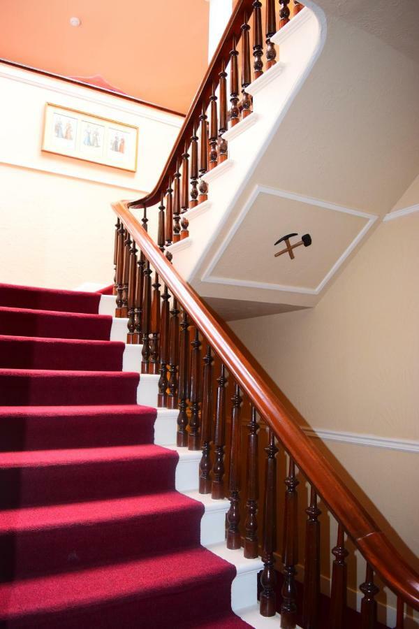 Grand Imperial Hotel Silverton Bagian luar foto